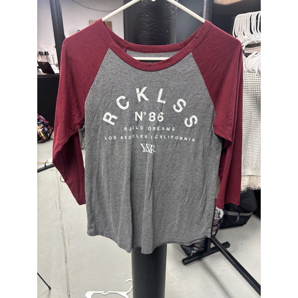 Young & Reckless Raglan Baseball Tee Grey Burgundy Medium